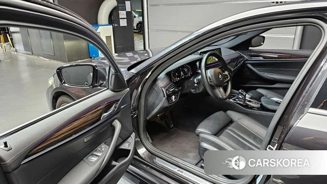 BMW 5 Series (G30) id 4376427 из Кореи 30