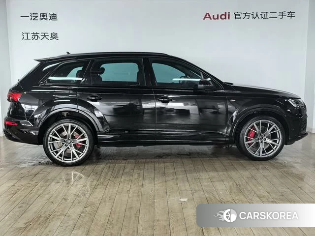 Audi Q7 id 4261400 из Китая 16