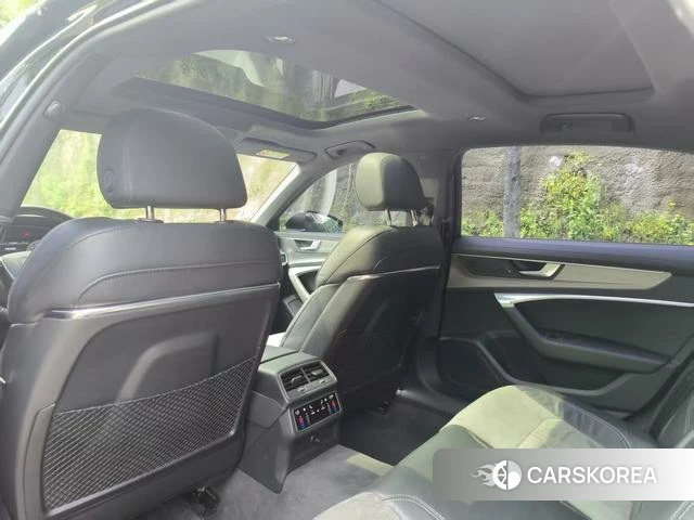 Audi A6L id 4261509 из Китая 15