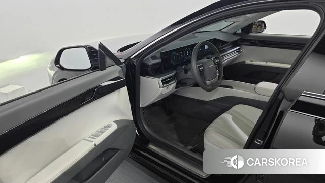 Hyundai Grandeur Hybrid (GN7) id 4763114 из Кореи 33
