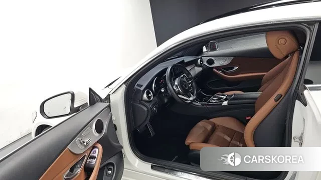 Mercedes-Benz C-Class W205 id 3368515 из Кореи 20