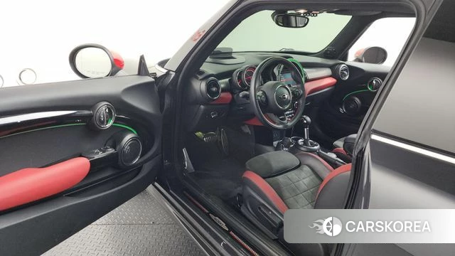 Mini Cooper S id 4525822 из Кореи 32