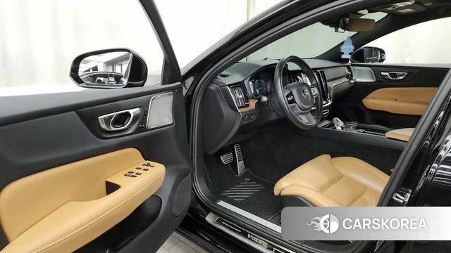 Volvo S60 3rd generation id 3852350 из Кореи 20