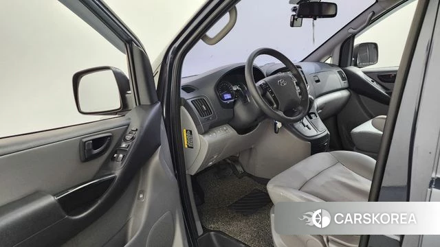 Hyundai The New Grand Starex id 4378222 из Кореи 30
