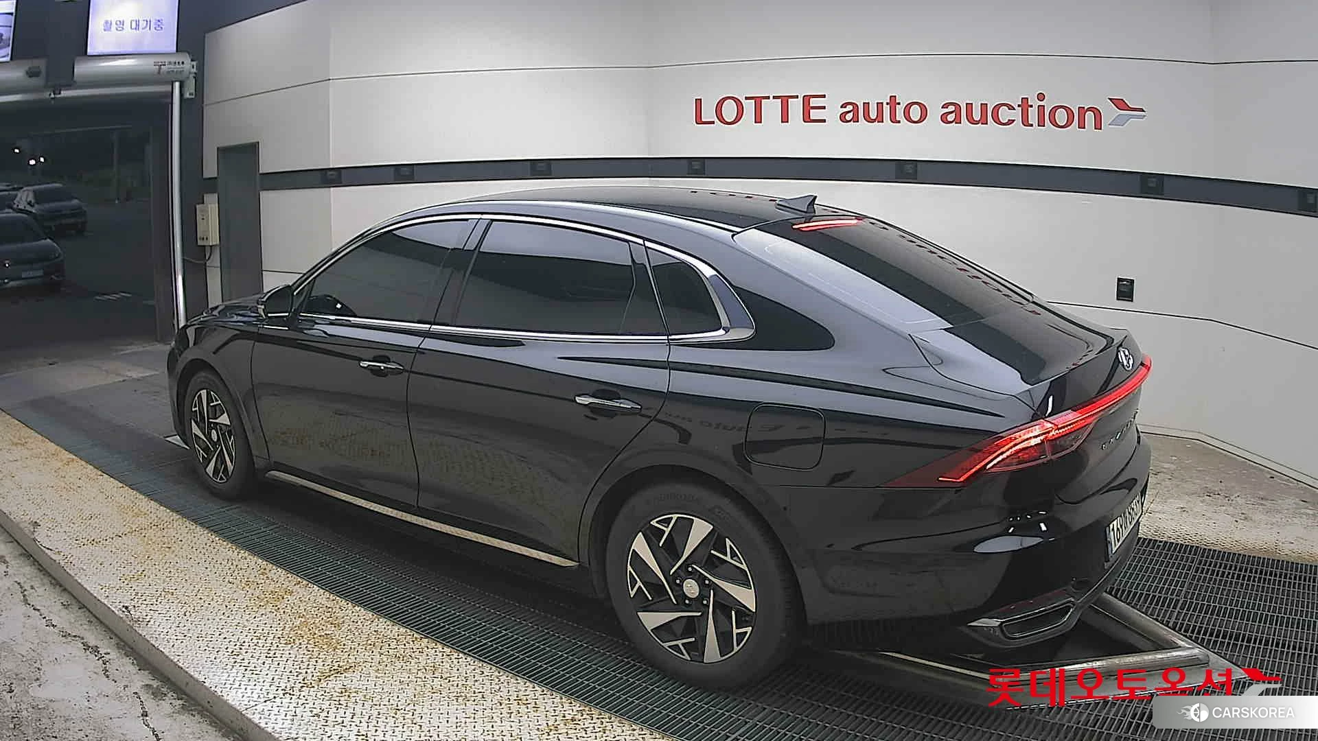 Hyundai Grandeur Hybrid id 4674105 из Кореи 37