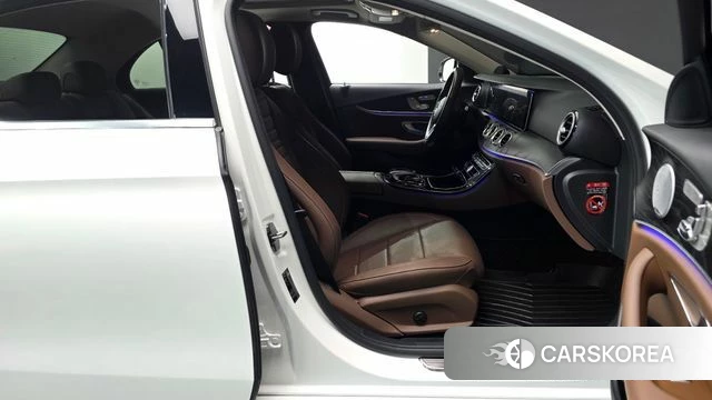 Mercedes-Benz E-Class W213 id 4502306 из Кореи 20
