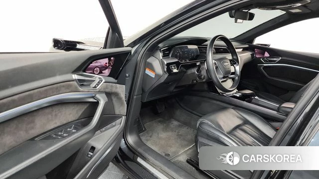Audi e-Tron id 4284448 из Кореи 20