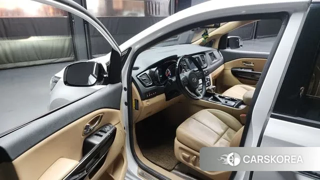 Kia The New Carnival id 3583494 из Кореи 20