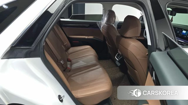 Hyundai Grandeur Hybrid (GN7) id 4414456 из Кореи 30