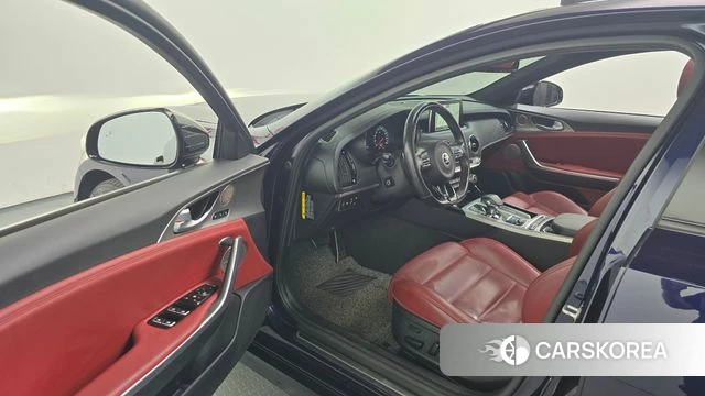 Kia Stinger id 4345587 из Кореи 20