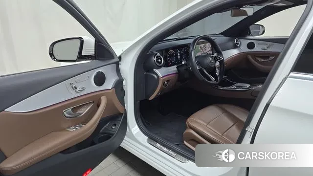 Mercedes-Benz E-Class W213 id 3753208 из Кореи 20