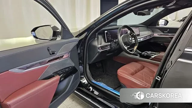 BMW 7 Series (G70) id 3327883 из Кореи 20