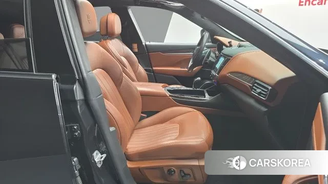 Maserati Levante id 3651774 из Кореи 20
