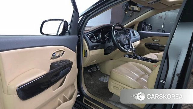 Kia All New Carnival id 4477661 из Кореи 20