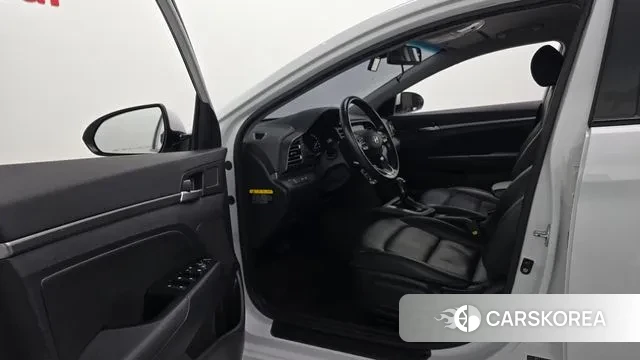 Hyundai The New Avante AD id 3598701 из Кореи 20