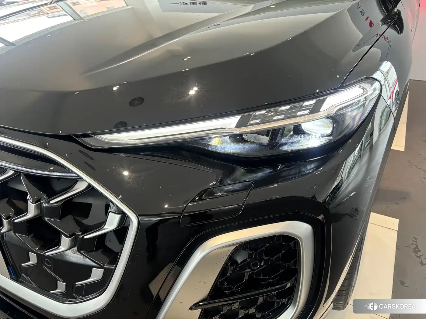 Audi Q5L id 4577553 из Китая 17