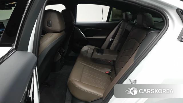 BMW 5 Series (G60) id 4229715 из Кореи 35