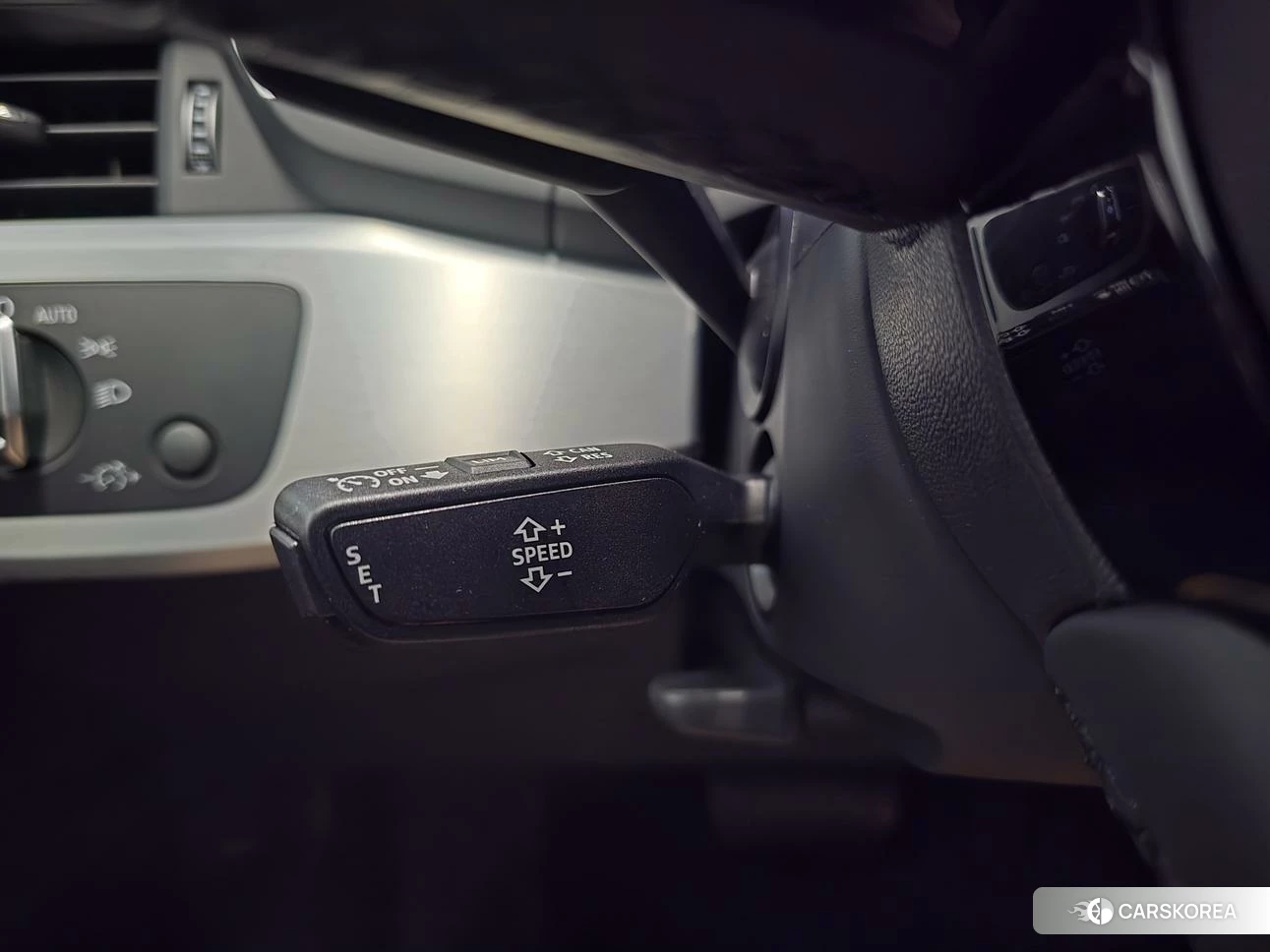 Audi A4L id 4486251 из Китая 16