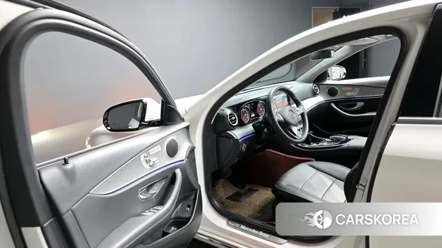 Mercedes-Benz E-Class W213 id 3140003 из Кореи 20