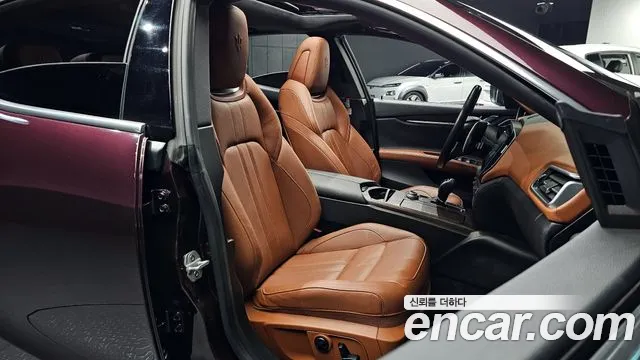 Maserati Ghibli id 2827404 из Кореи 20
