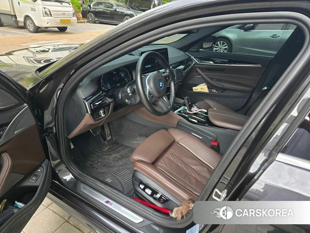 BMW 5 Series (G30) id 4315790 из Кореи 12
