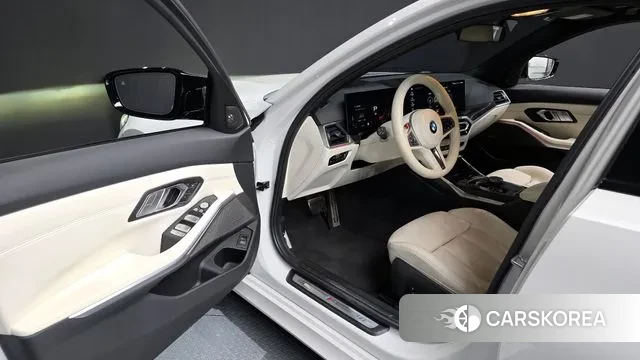 BMW 3 Series (G20) id 3031778 из Кореи 20