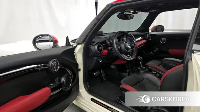 Mini Cooper S id 3292410 из Кореи 20