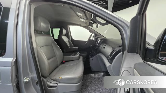 Hyundai The New Grand Starex id 3843540 из Кореи 20