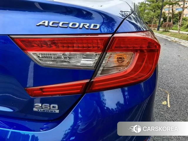 Honda Accord id 4220979 из Китая 21