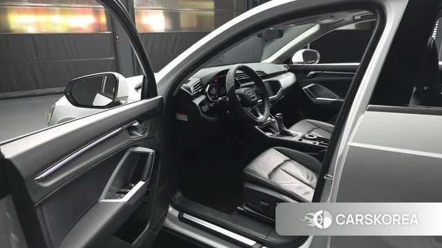 Audi Q3 (F3) id 4344646 из Кореи 32
