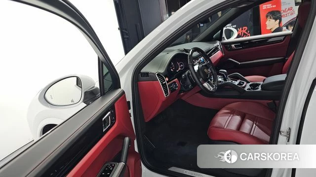 Porsche Cayenne (PO536) id 4581007 из Кореи 36