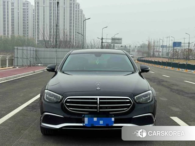 Mercedes-Benz E-class id 4209334 из Китая 32
