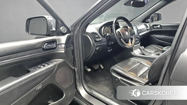 Jeep Grand Cherokee id 4508181 из Кореи 20