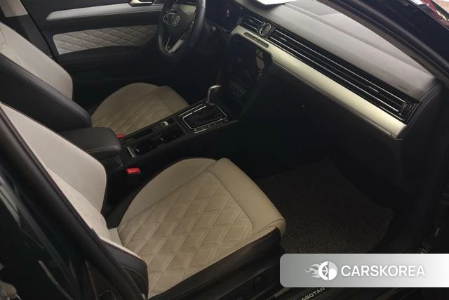 Volkswagen Magotan id 4263079 из Китая 17