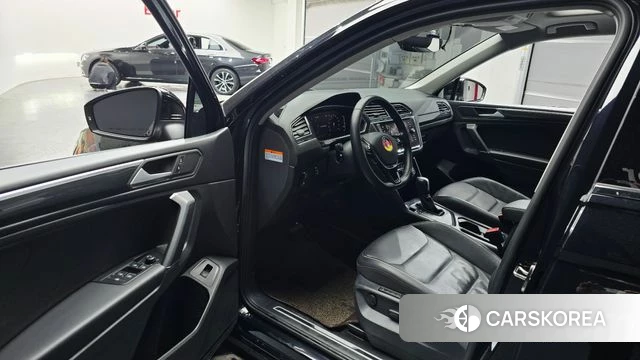 Volkswagen Tiguan Allspace id 4232078 из Кореи 20