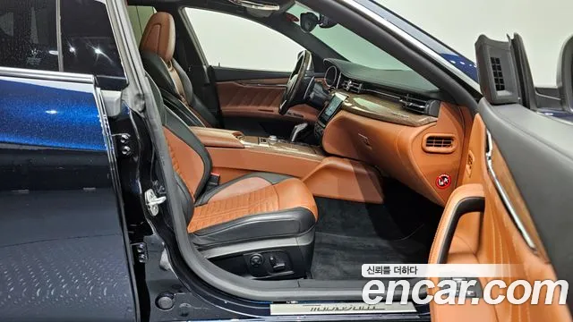 Maserati Quattroporte id 2311915 из Кореи 20