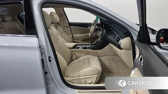 Genesis The New G70 id 3650292 из Кореи 20