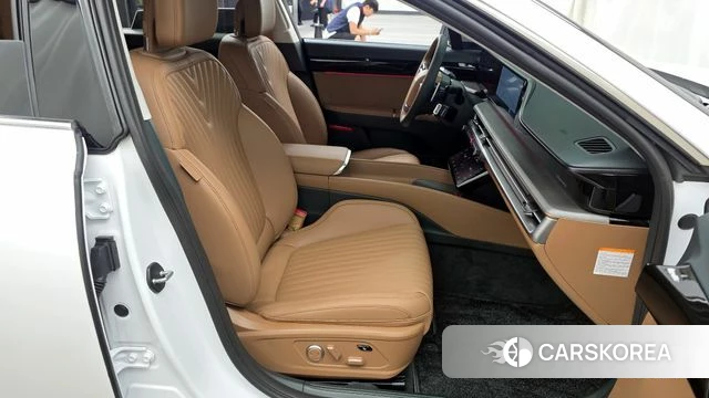 Hyundai Grandeur Hybrid (GN7) id 4394450 из Кореи 33