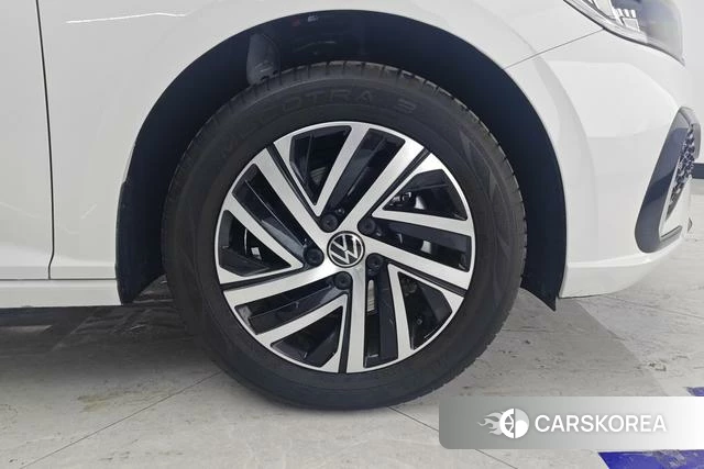Volkswagen Lavida id 4213543 из Китая 17