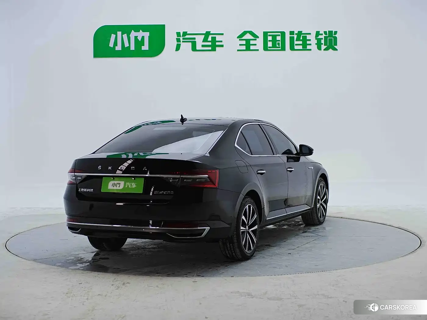Skoda Superb id 4583717 из Китая 27