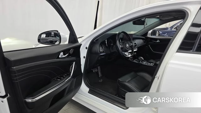 Kia Stinger Meister id 4445576 из Кореи 32