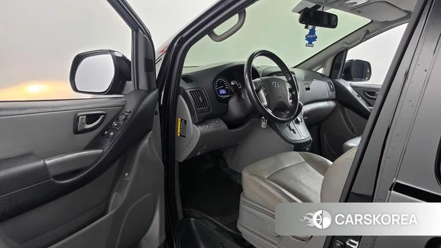 Hyundai The New Grand Starex id 4693988 из Кореи 33