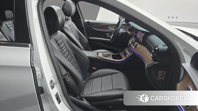 Mercedes-Benz E-Class W213 id 3566904 из Кореи 20