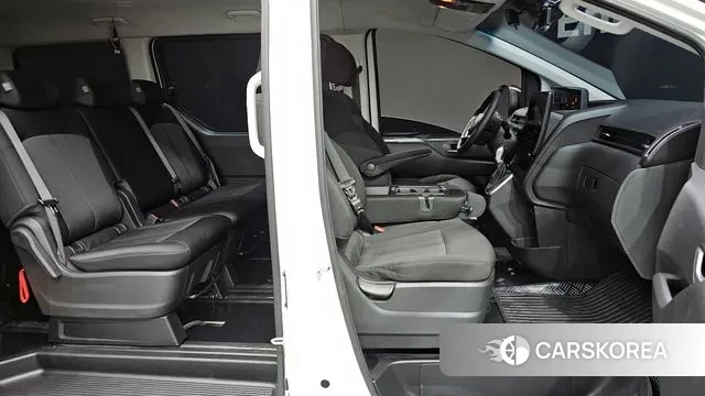 Hyundai Staria id 3649380 из Кореи 20