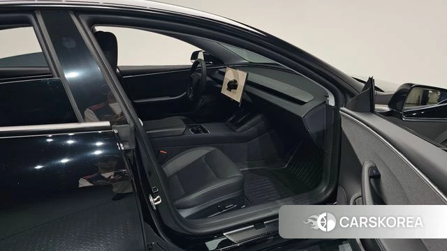 Tesla Model 3 id 4540208 из Кореи 33