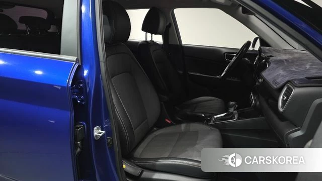 Hyundai Venue id 4937409 из Кореи 32