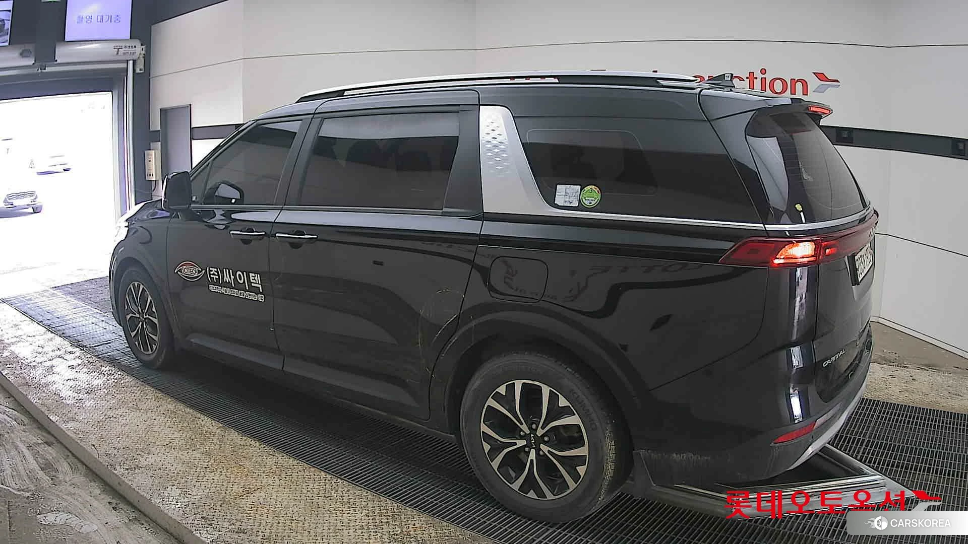 Kia Carnival id 3875718 из Кореи 37