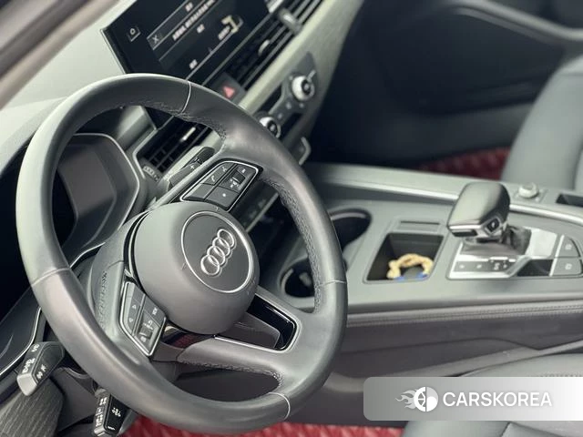 Audi A4L id 4259581 из Китая 17
