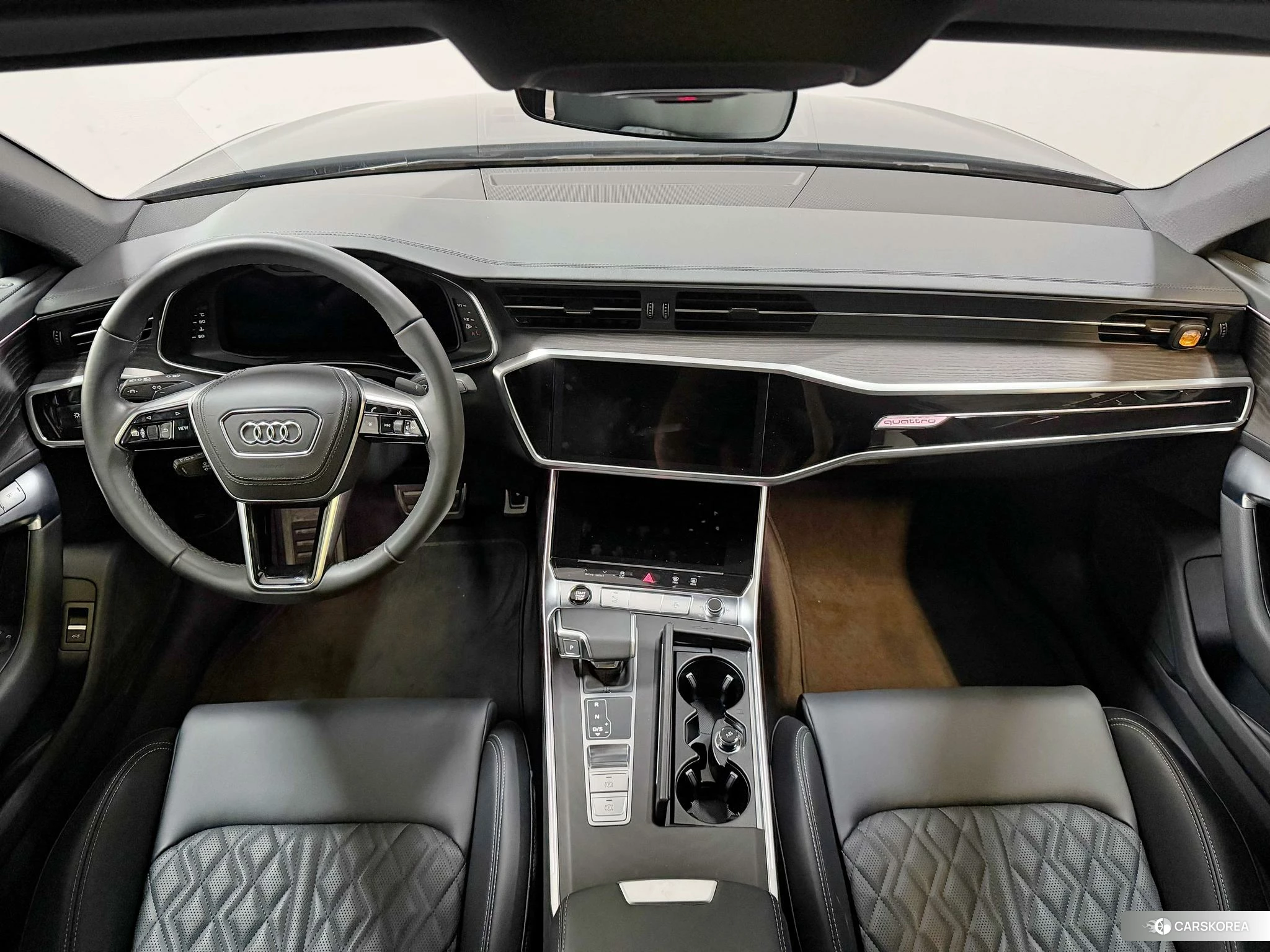 Audi A6L id 4486271 из Китая 15