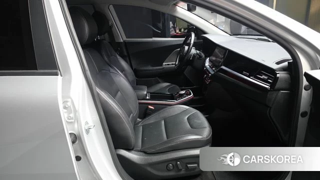 Kia Niro Plus id 4899016 из Кореи 31